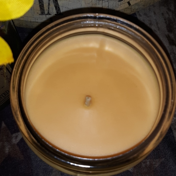 🆕️🎉LAST 1🎉HAZELNUT CREAM 20 OZ CANDLE~ PRICE IS FIRM❣❣❣ - Picture 4 of 8